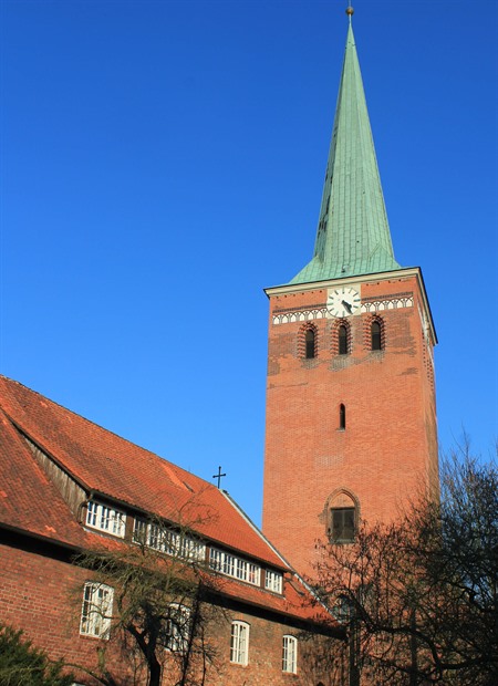 Außenansicht der St.-Marien-Kirche in Uelzen